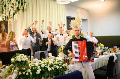 DJ Kubini - Kubini Events - DJ/Wodzirej, Iluzjonista